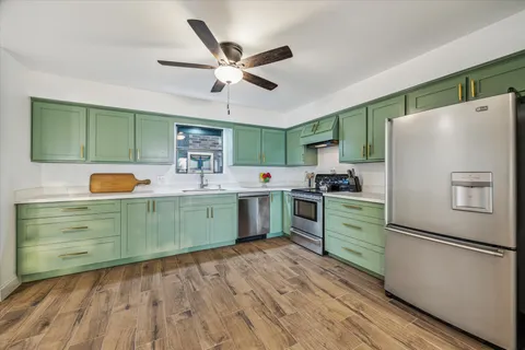 $625,000 | 411 Southwood Shores Drive, Coldspring, TX 77331