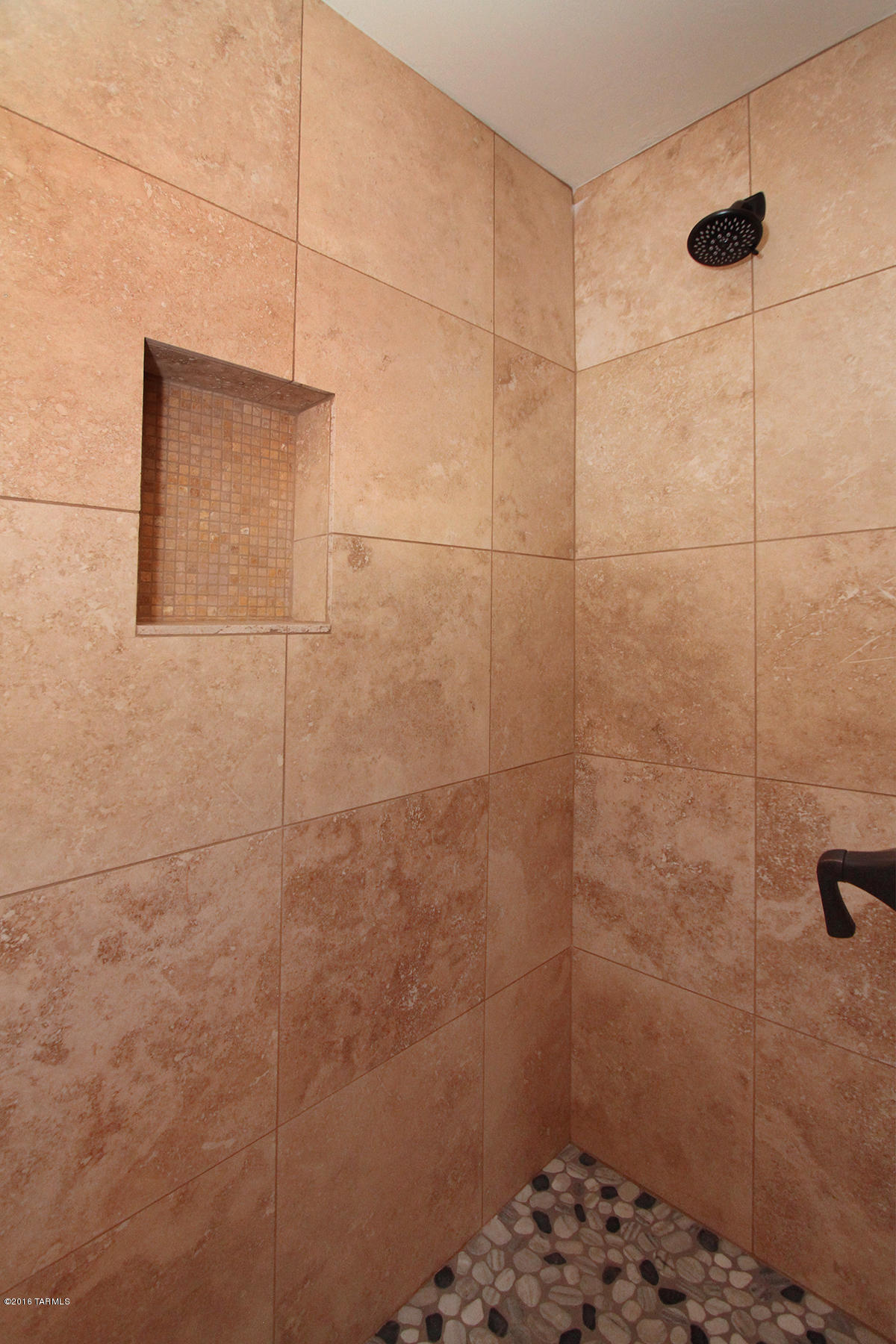 1358 West Roller Coaster Road Tucson, AZ 85704 - Photo 8 of 23 Gallery Image 8