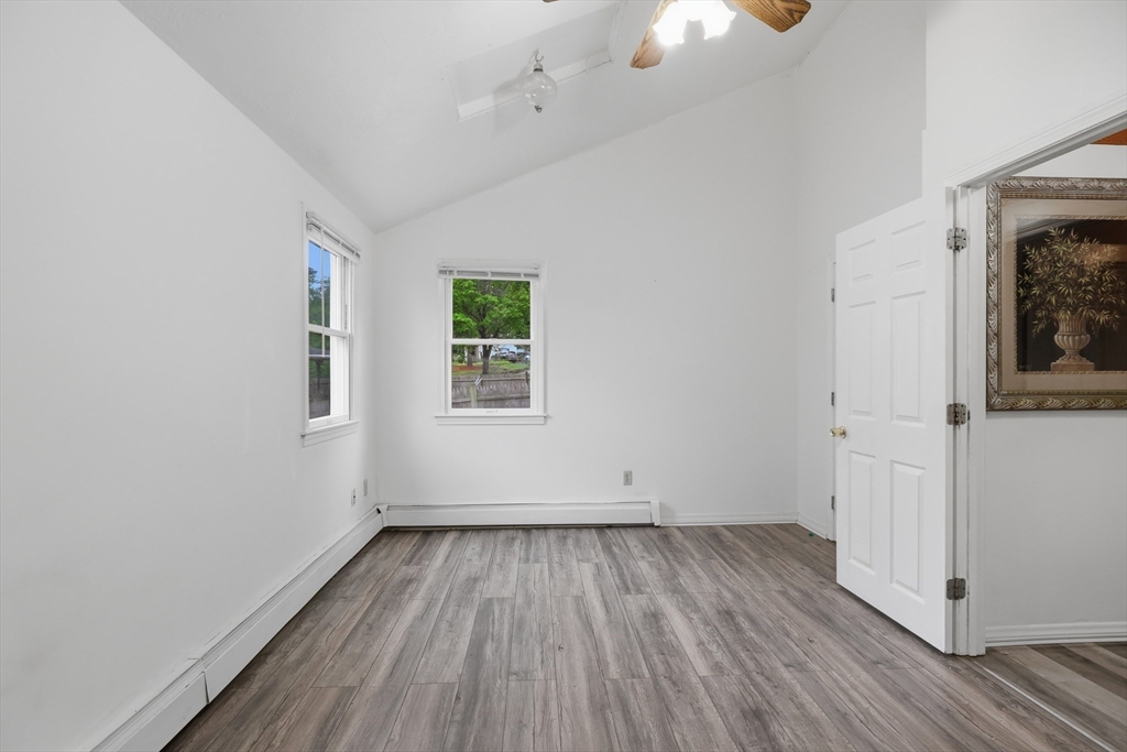 119 Vale Street Worcester, MA 01604 - Photo 17 of 31