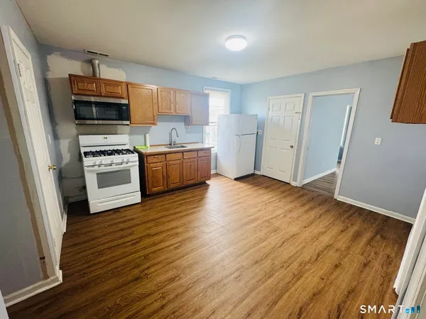 $599,000 | 227 Newfield Avenue, Bridgeport, CT 06607