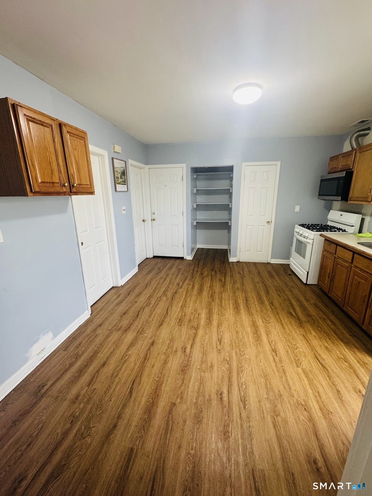 227 Newfield Avenue Bridgeport, CT 06607 - Photo 10 of 15