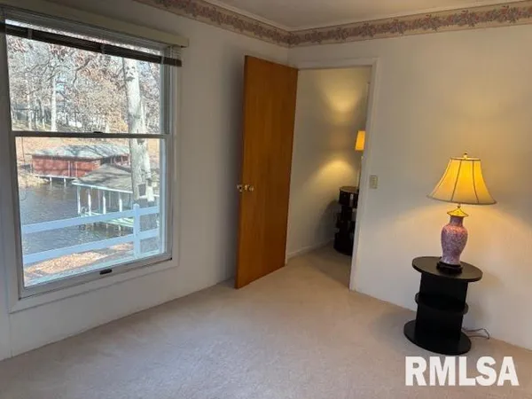 $248,900 | 15296 Magnolia, Girard, IL 62640