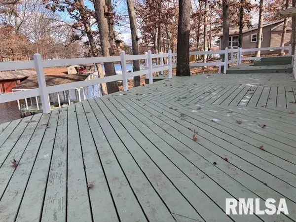 $248,900 | 15296 Magnolia, Girard, IL 62640