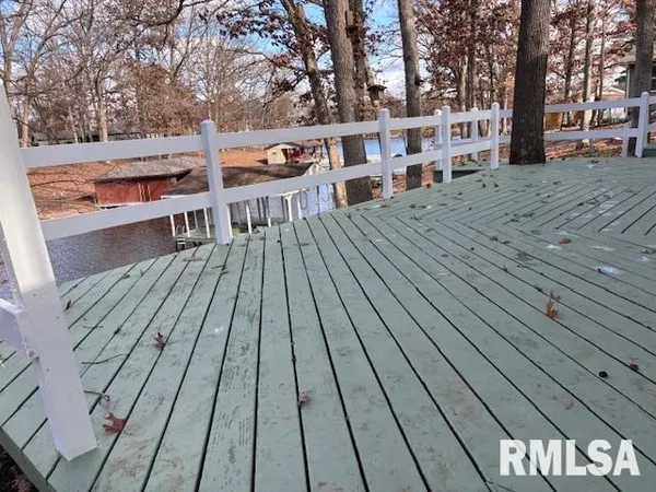 $248,900 | 15296 Magnolia, Girard, IL 62640