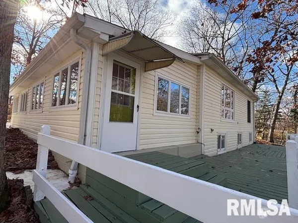 $248,900 | 15296 Magnolia, Girard, IL 62640