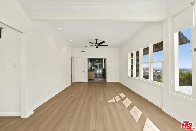 $8,000 | 1326 Londonderry View Drive, Unit 4, Los Angeles, CA 90069