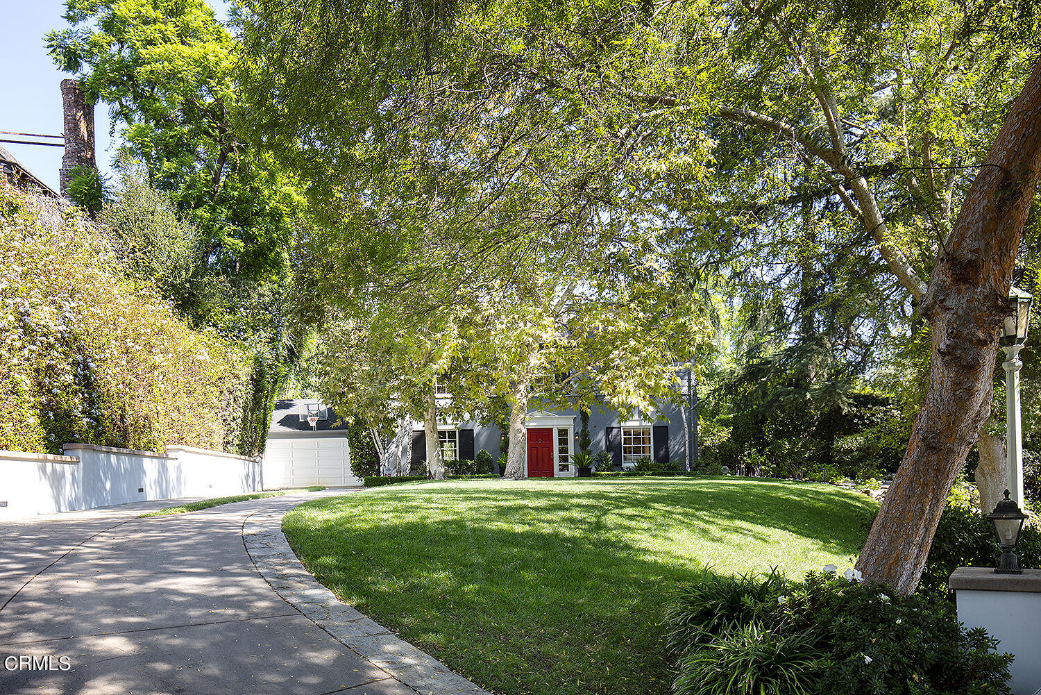 141 Sierra View Road Pasadena, CA 91105 - Photo 2 of 38