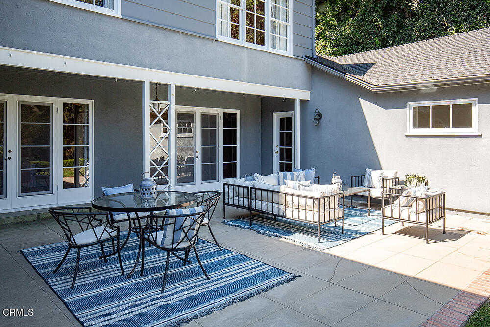 141 Sierra View Road Pasadena, CA 91105 - Photo 32 of 38 a building outdoor space with patio furniture