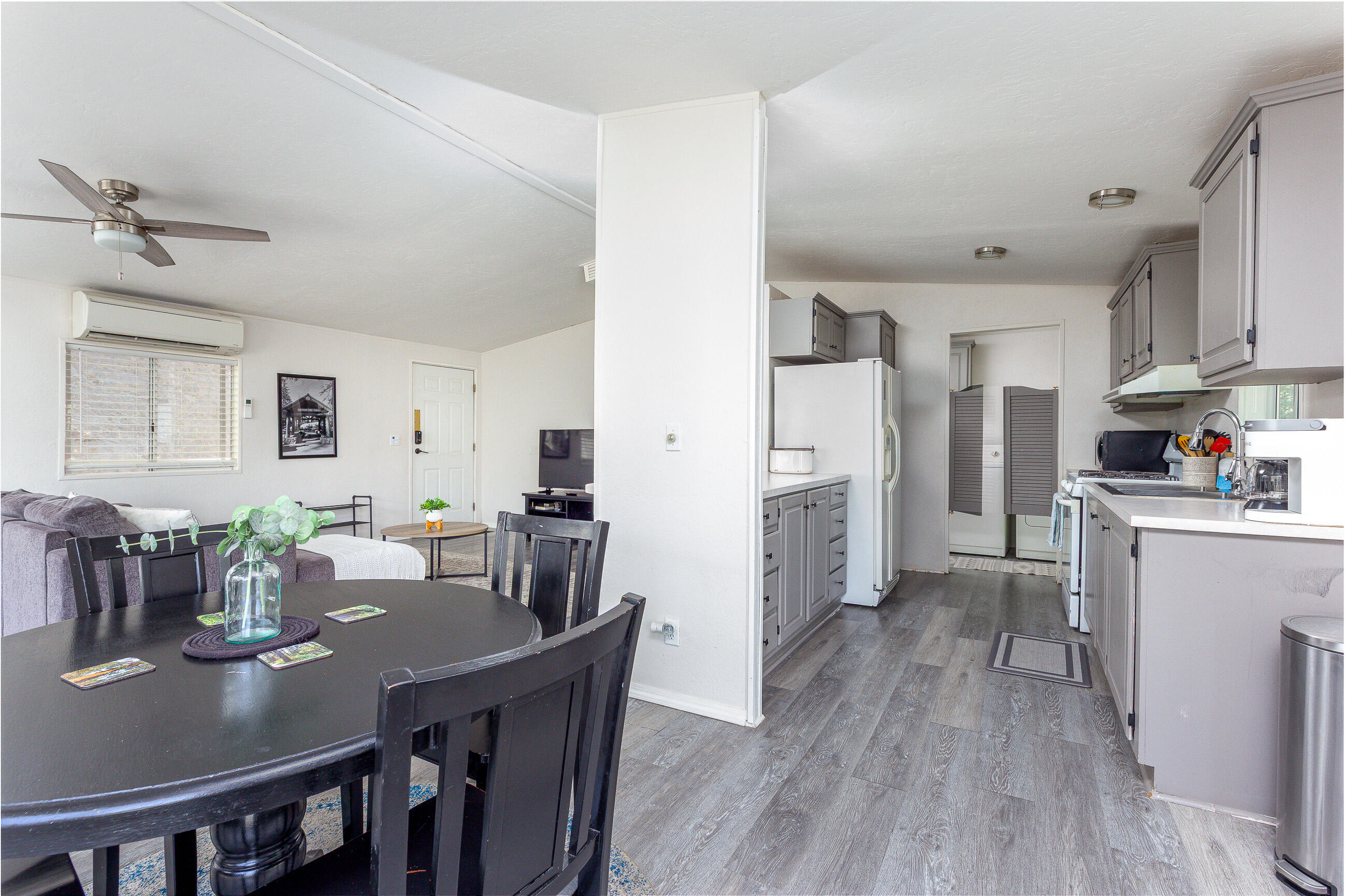 43747 Oak Drive Three Rivers, CA 93271 - Photo 5 of 24 IMG_0104-Edit