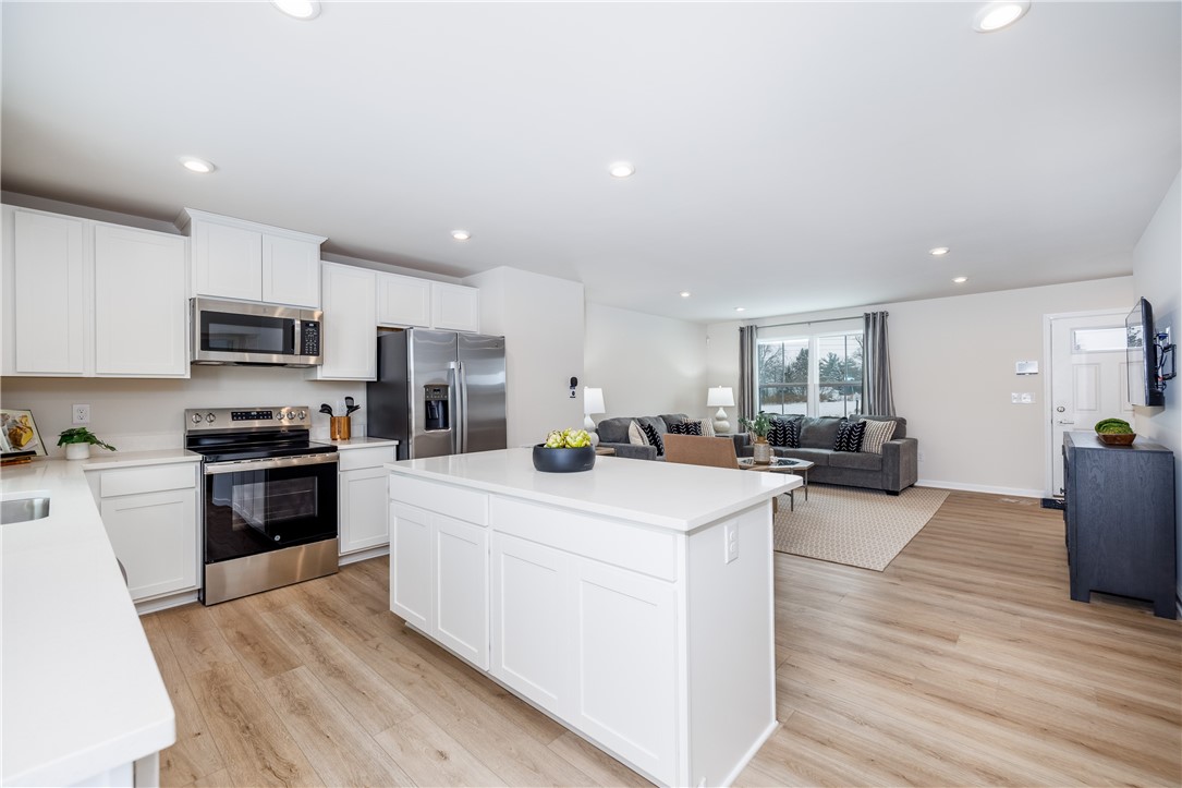 257 Nevins Road Henrietta, NY 14467 - Photo 13 of 39 Kitchen