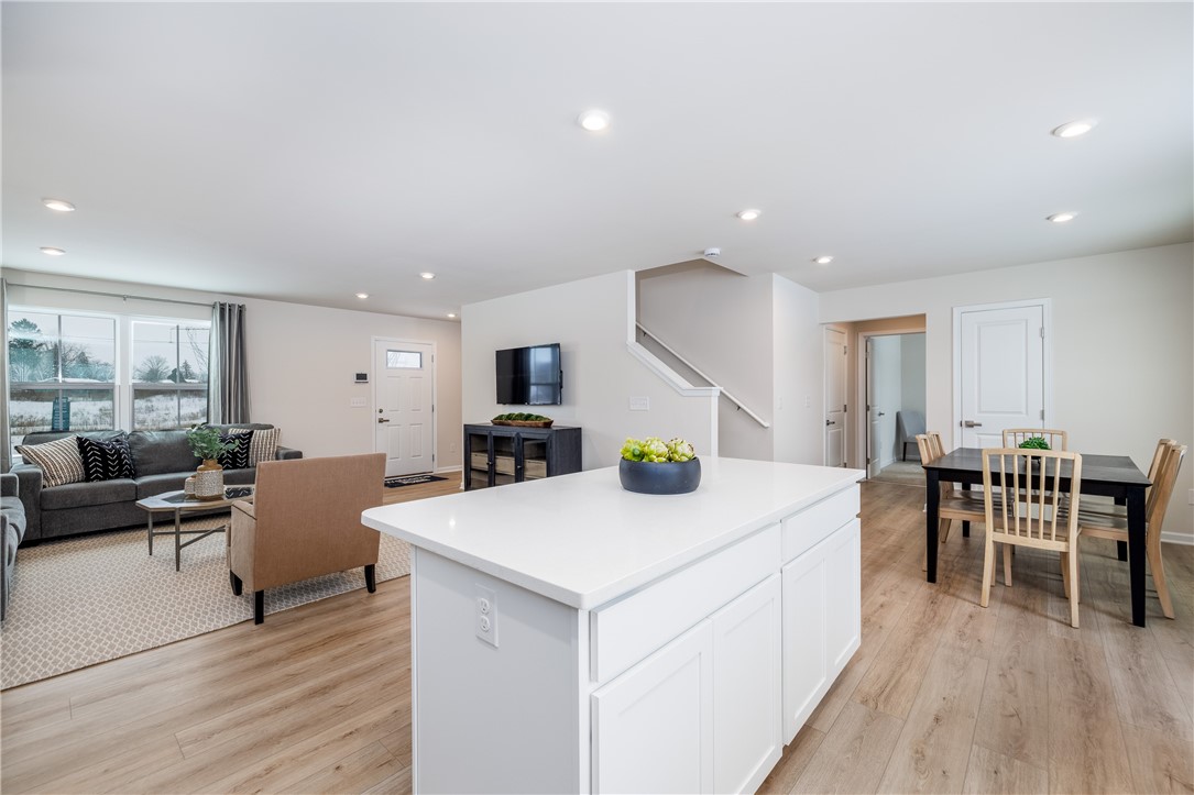 257 Nevins Road Henrietta, NY 14467 - Photo 15 of 39 Kitchen