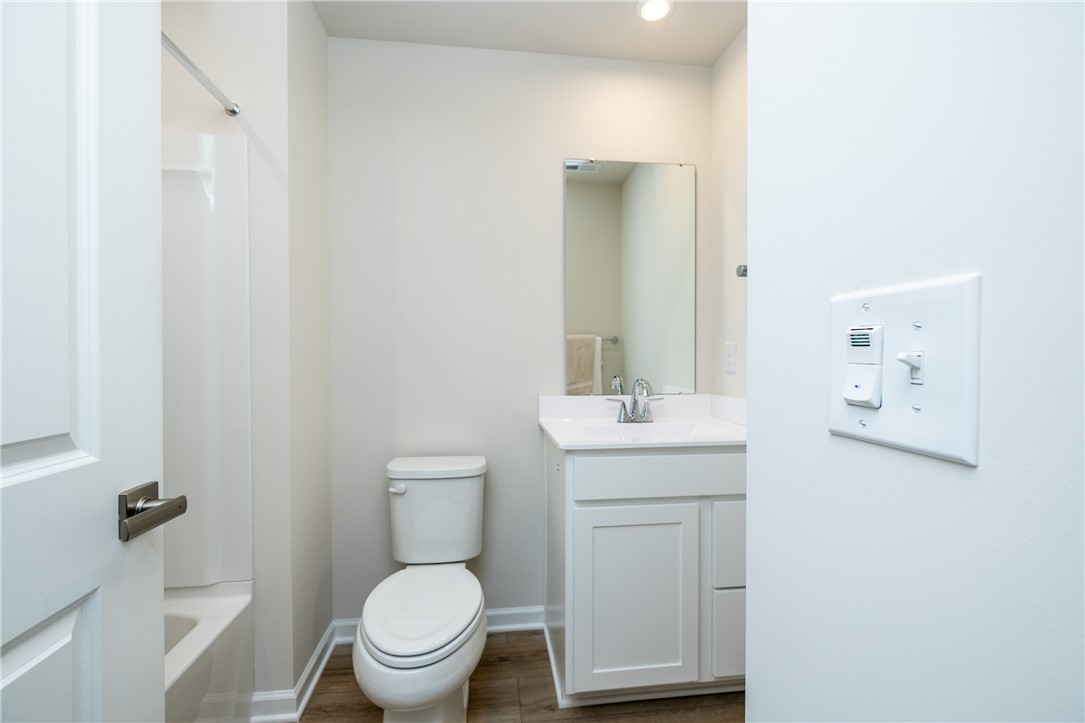 257 Nevins Road Henrietta, NY 14467 - Photo 35 of 39 Full bath 2nd floor