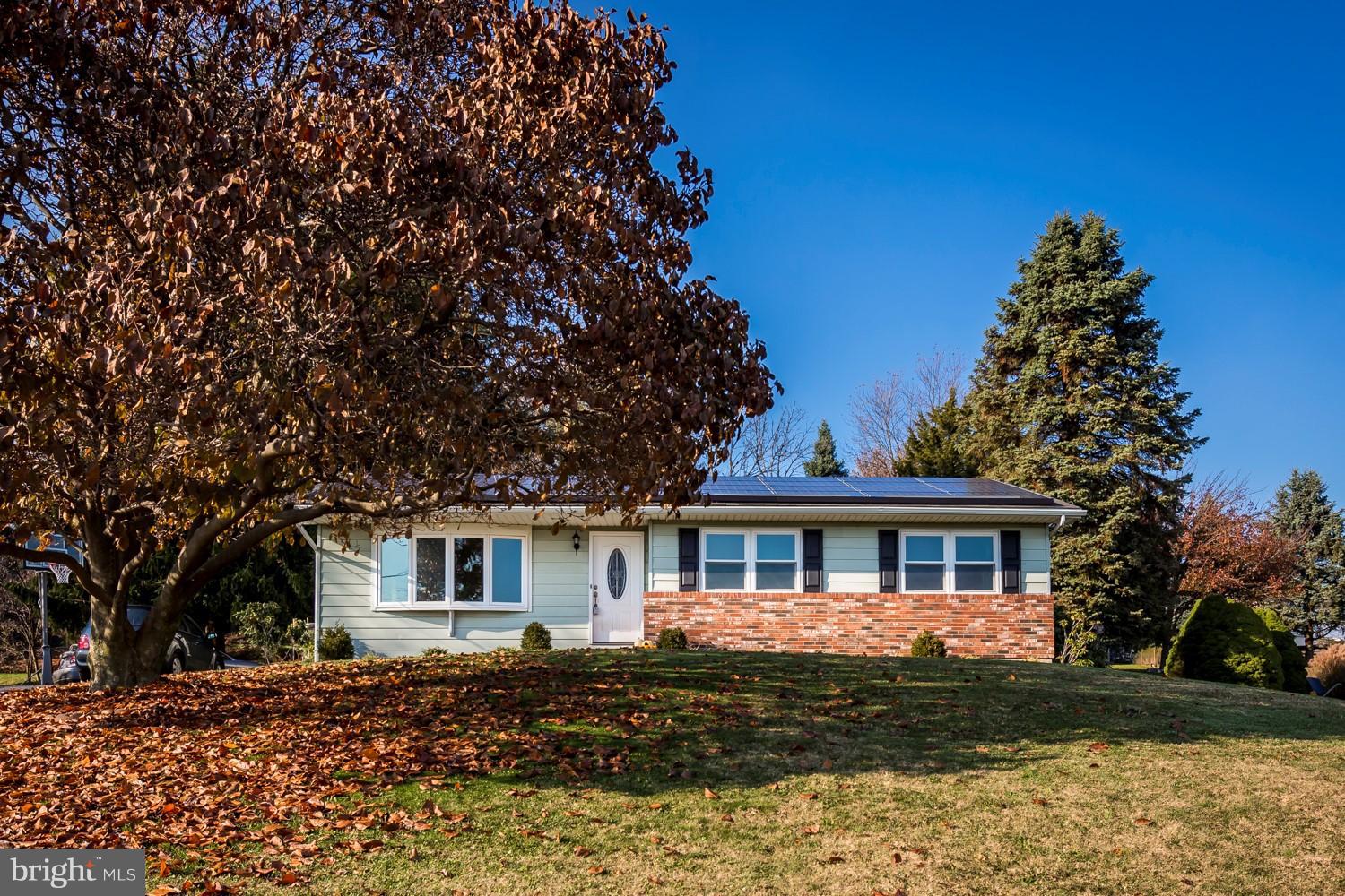 5240 Freter Road Sykesville, MD 21784 - Photo 1 of 23 Exterior (Front)