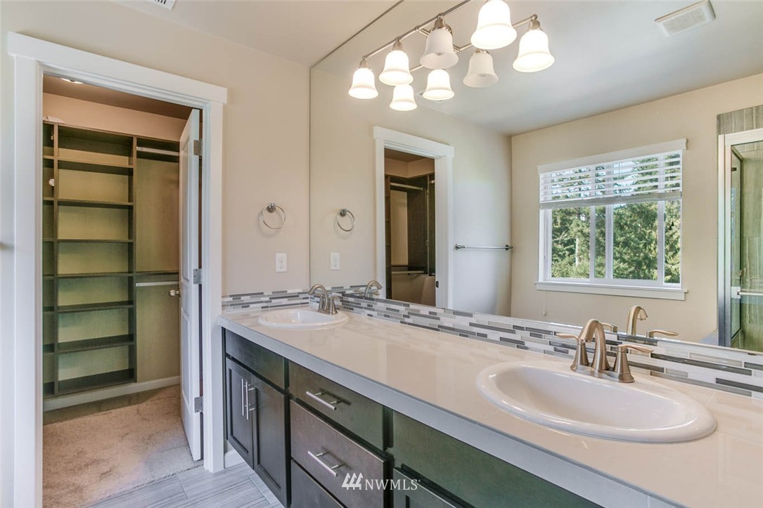 1517 Pierce Avenue Northeast Renton, WA 98056 - Photo 13 of 20 Gallery Image 13