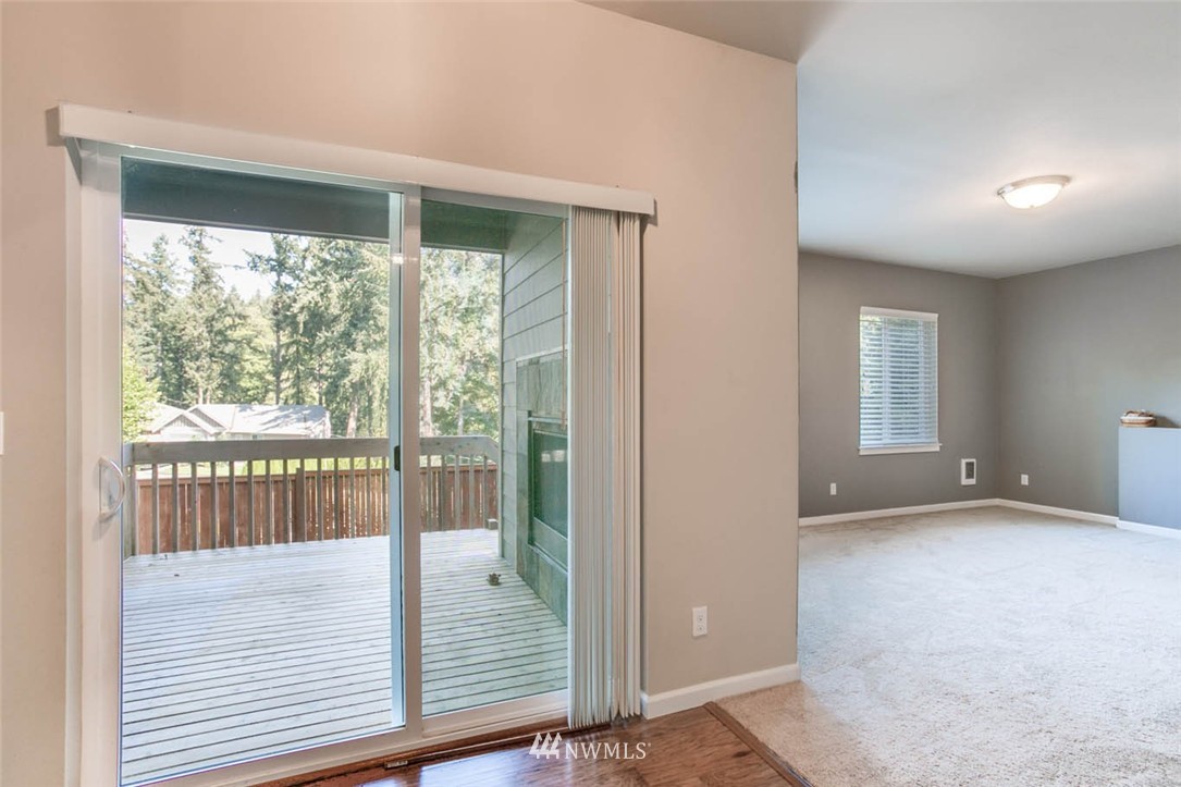 1517 Pierce Avenue Northeast Renton, WA 98056 - Photo 17 of 20 Gallery Image 17