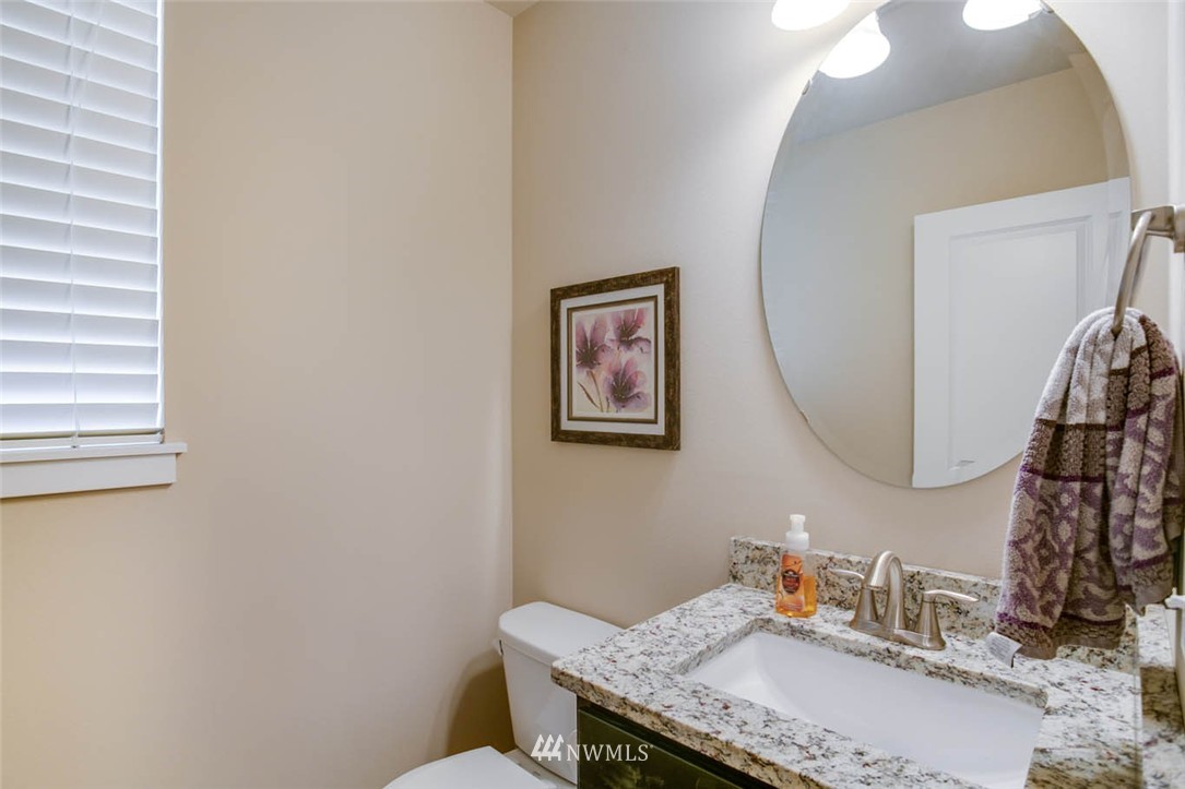 1517 Pierce Avenue Northeast Renton, WA 98056 - Photo 10 of 20 Gallery Image 10
