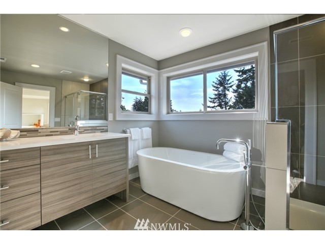 671 Pierce Place Northeast Renton, WA 98056 - Photo 15 of 20