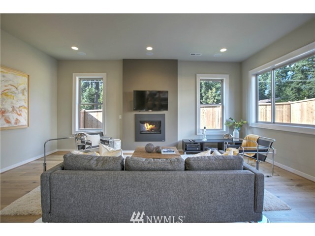 671 Pierce Place Northeast Renton, WA 98056 - Photo 8 of 20
