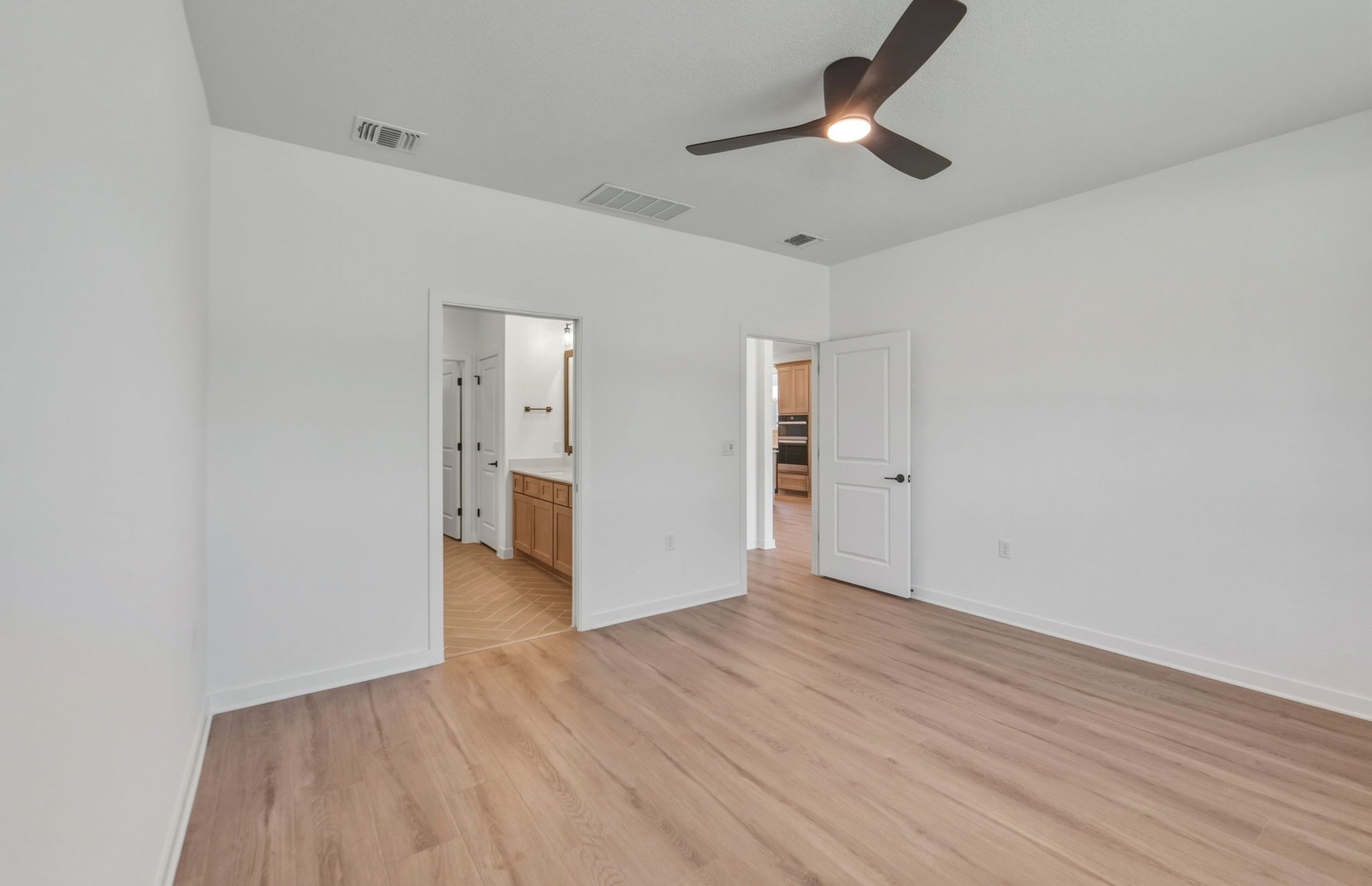 124 Kimberwick Court Georgetown, TX 78633 - Photo 12 of 25