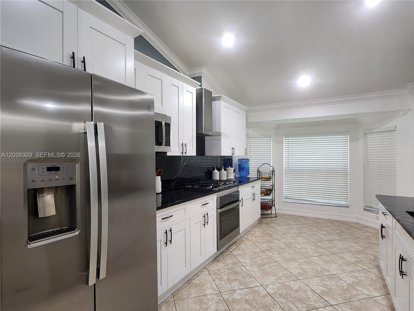 111 2nd Street Southeast Naples, FL 34117 - Photo 6 of 96