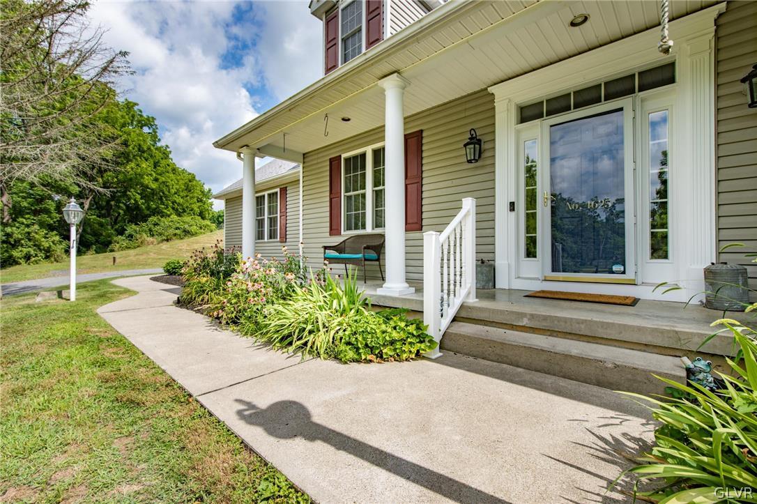 4625 Hillside Road Coplay, PA 18037 - Photo 4 of 49 Gallery Image 4