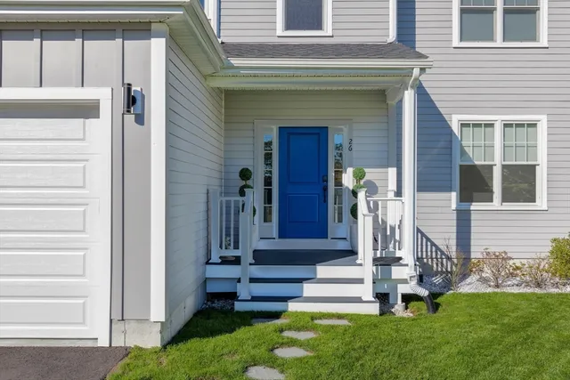 $1,100,000 | 26 Timber Crest Drive, Medway, MA 02053