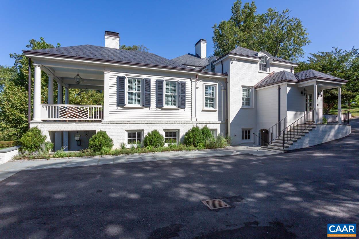 1340 Sunset Circle Charlottesville, VA 22901 - Photo 11 of 15 front view of house with a yard