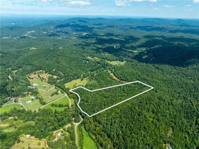 $247,000 | 1960 Rich Mountain Road, Morganton, NC 28655