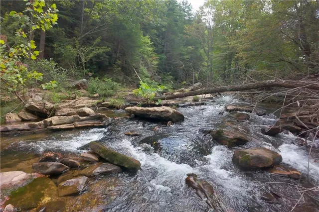 $247,000 | 1960 Rich Mountain Road, Morganton, NC 28655