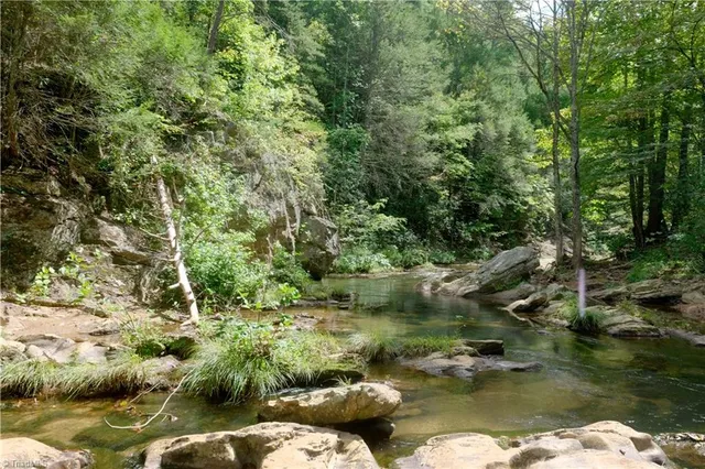 $247,000 | 1960 Rich Mountain Road, Morganton, NC 28655