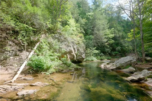 $248,000 | 1960 Rich Mountain Road, Morganton, NC 28655
