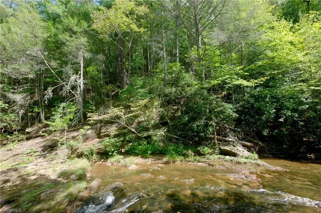 $247,000 | 1960 Rich Mountain Road, Morganton, NC 28655