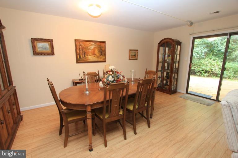1894 Winterport Cluster Reston, VA 20191 - Photo 22 of 30 Dining Room