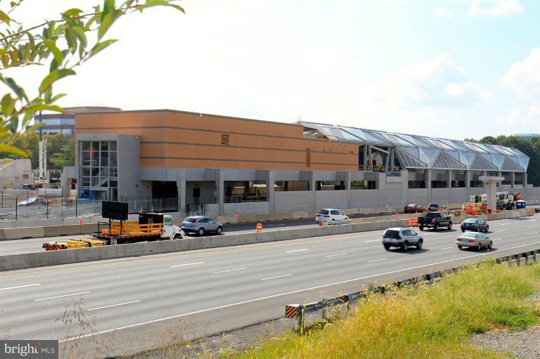 1894 Winterport Cluster Reston, VA 20191 - Photo 24 of 30 Metro Station