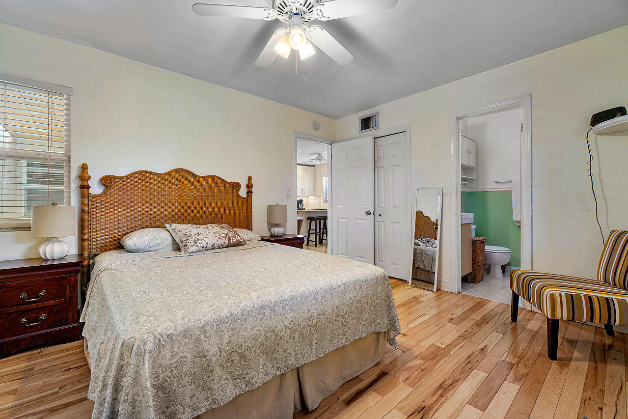 489 Kingsbridge Street Boca Raton, FL 33487 - Photo 18 of 25 019-489KingsbridgeSt-BocaRaton-FL-small