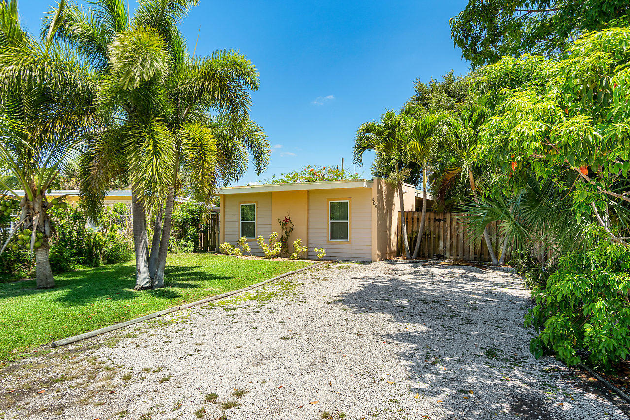 489 Kingsbridge Street Boca Raton, FL 33487 - Photo 2 of 25 001-489KingsbridgeSt-BocaRaton-FL-small