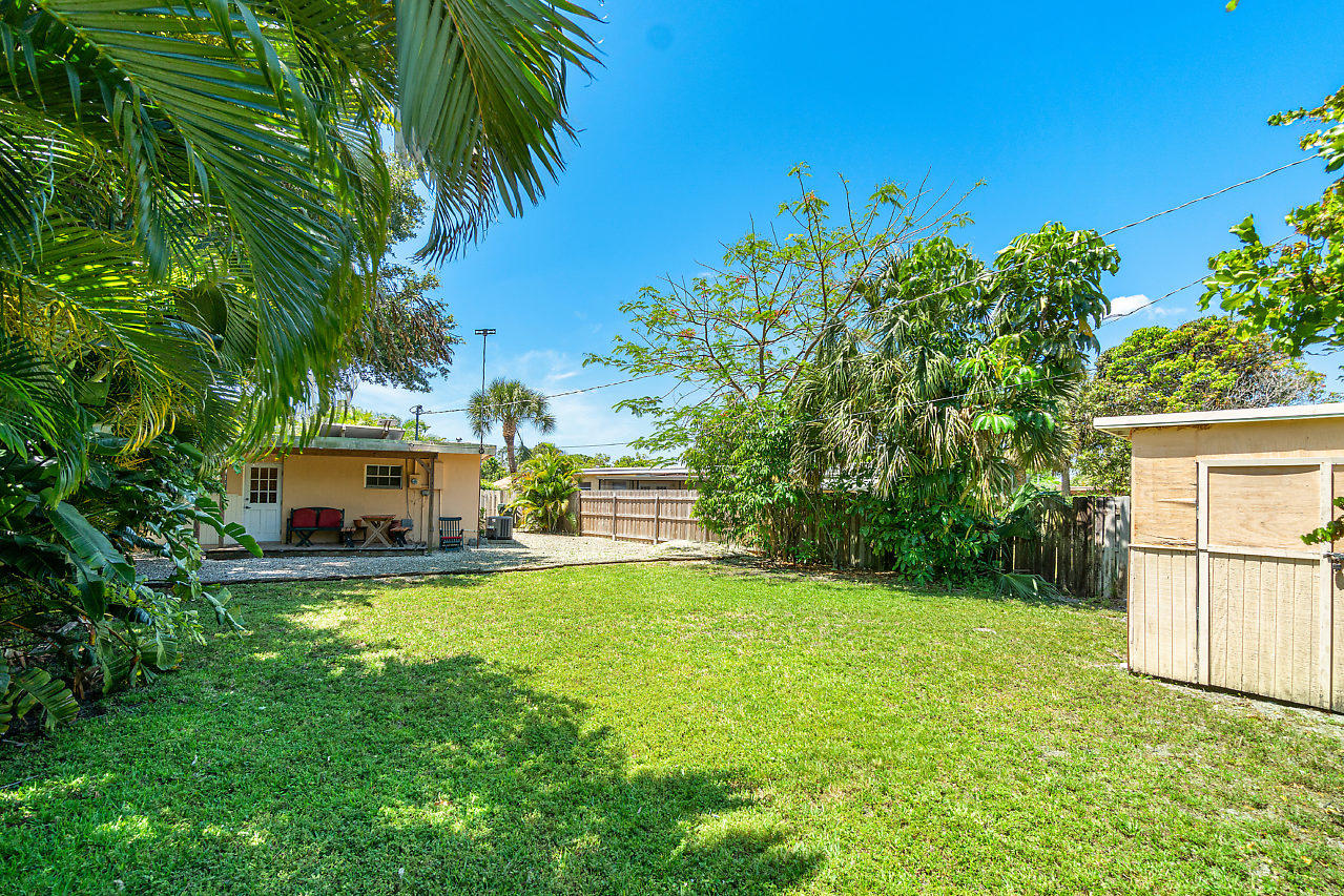 489 Kingsbridge Street Boca Raton, FL 33487 - Photo 24 of 25 024-489KingsbridgeSt-BocaRaton-FL-small