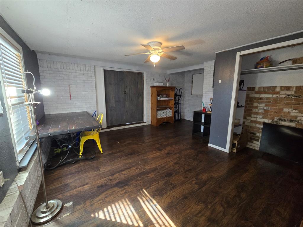 201 Robin Way Mount Vernon, TX 75457 - Photo 26 of 28 a view of a livingroom with furniture and a ceiling fan