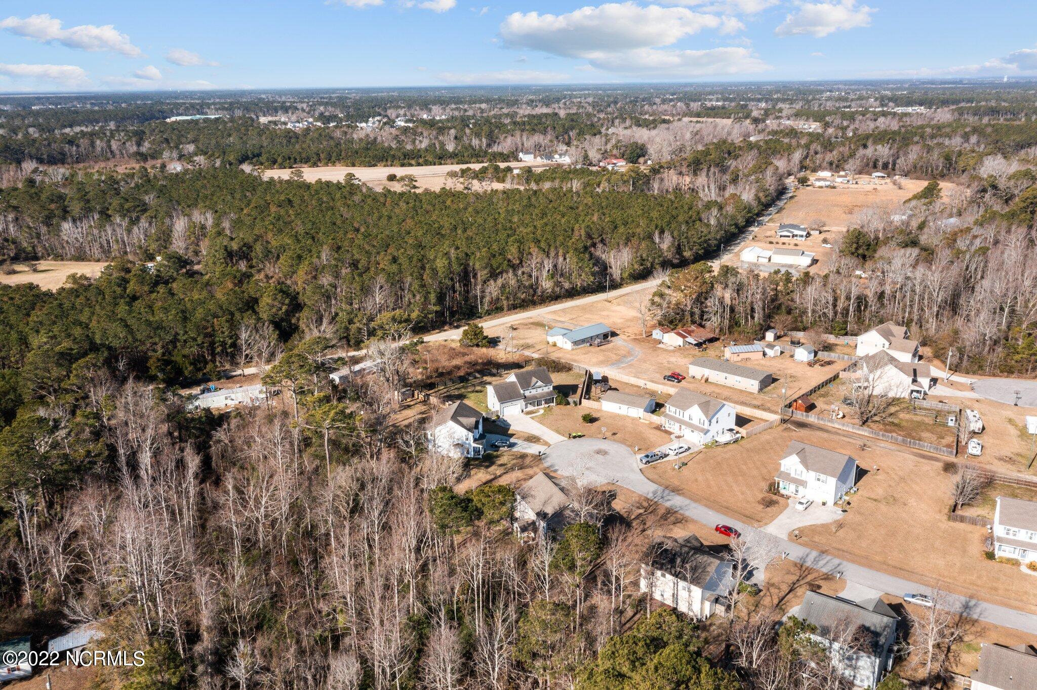 221 Rudolph Lane Hubert, NC 28539 - Photo 14 of 49 14-web-or-mls-DJI_0073