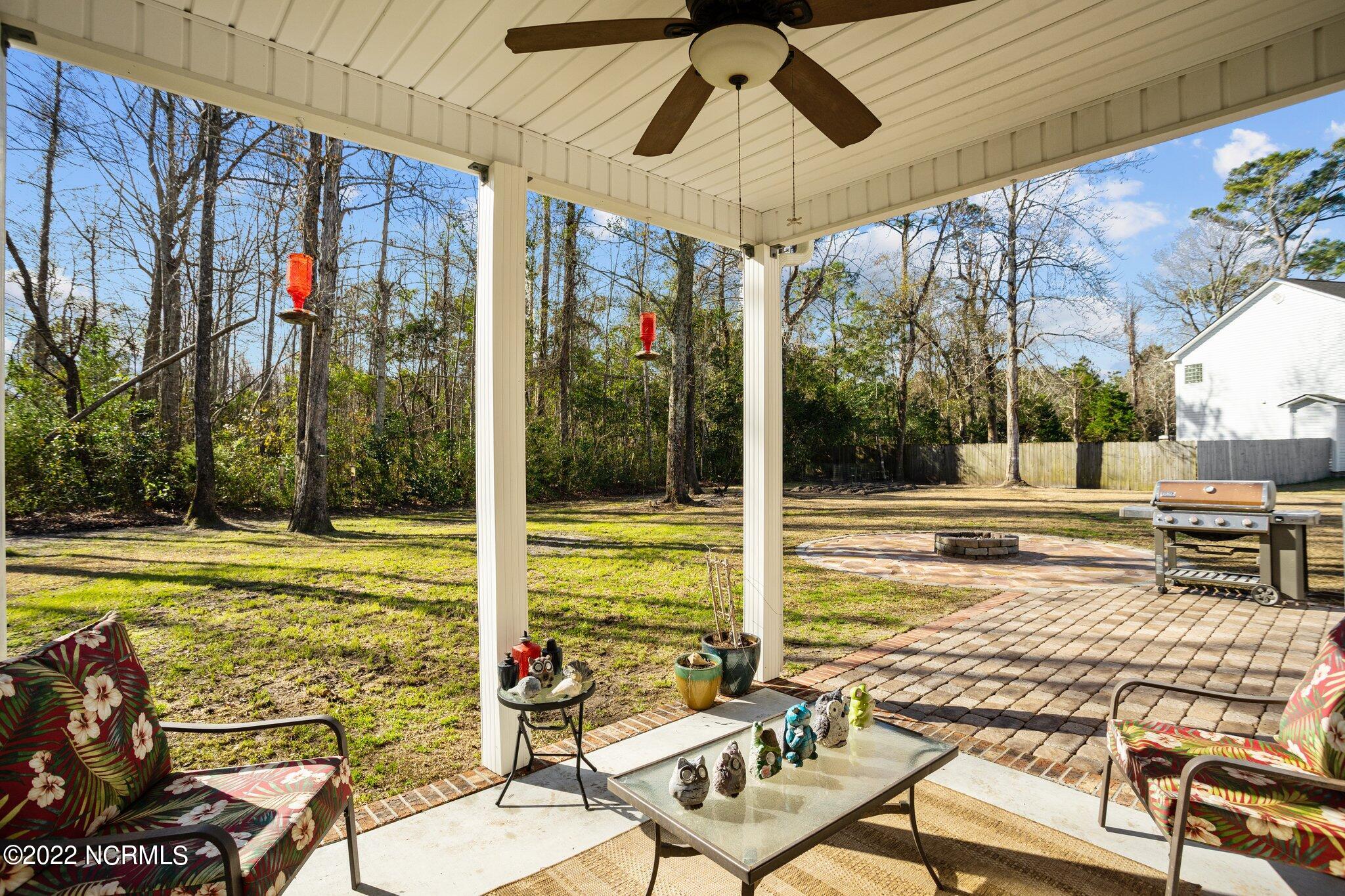 221 Rudolph Lane Hubert, NC 28539 - Photo 20 of 49 22-web-or-mls-DSC05329