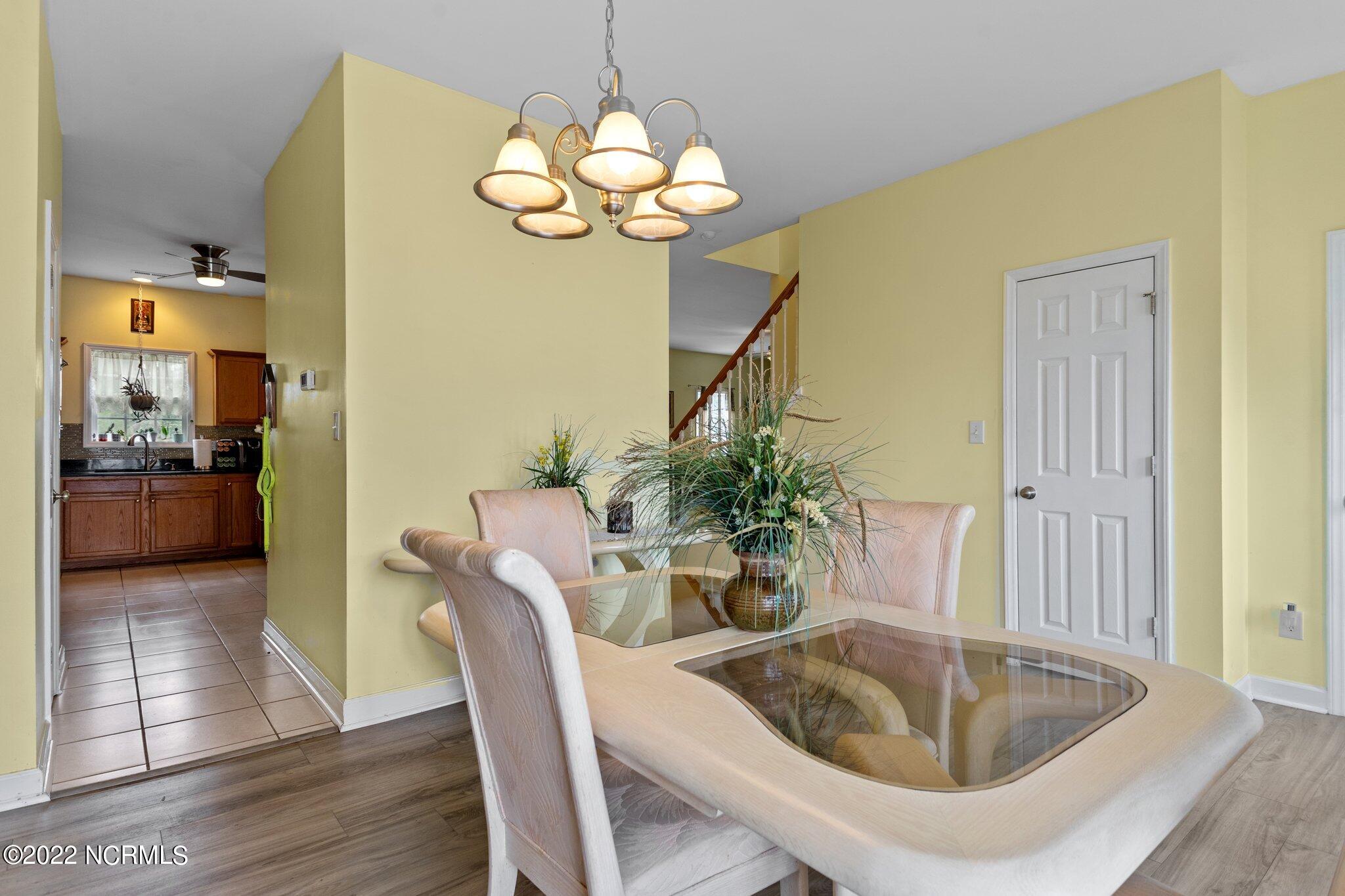221 Rudolph Lane Hubert, NC 28539 - Photo 24 of 49 46-web-or-mls-DSC05492