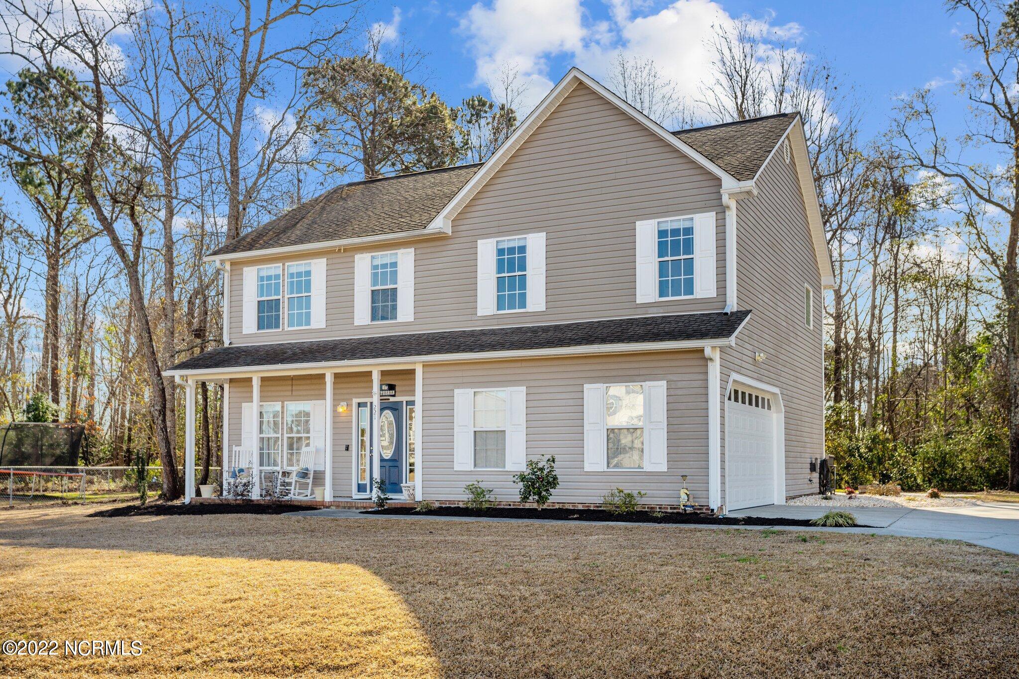 221 Rudolph Lane Hubert, NC 28539 - Photo 4 of 49 18-web-or-mls-DSC05319