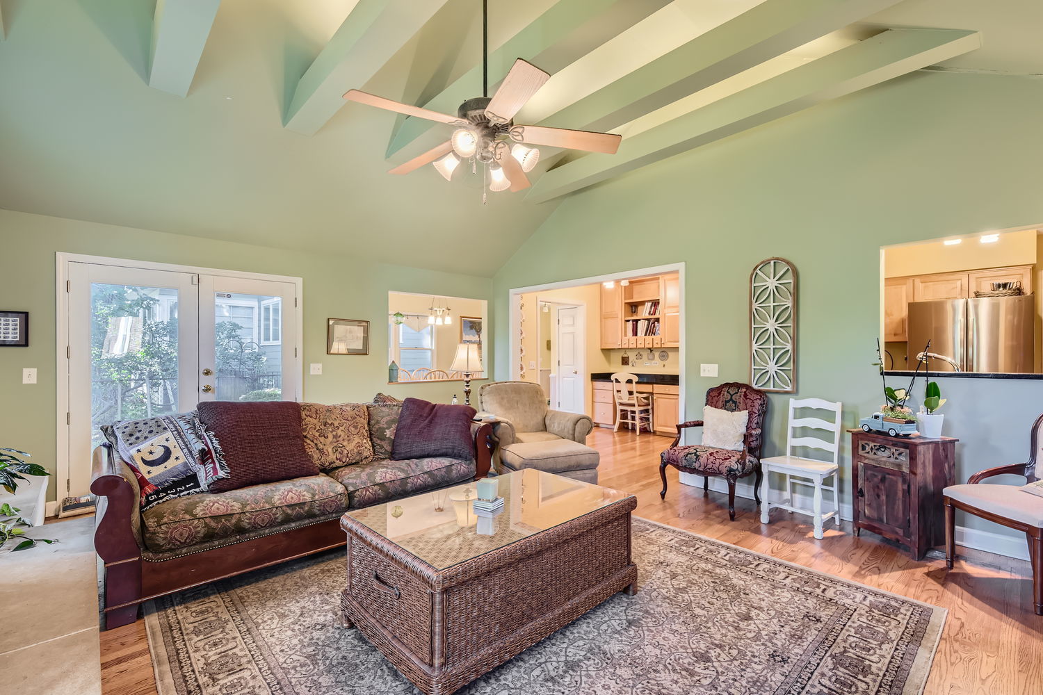 207 Scottswood Road Riverside, IL 60546 - Photo 15 of 32 a living room with furniture and a large window