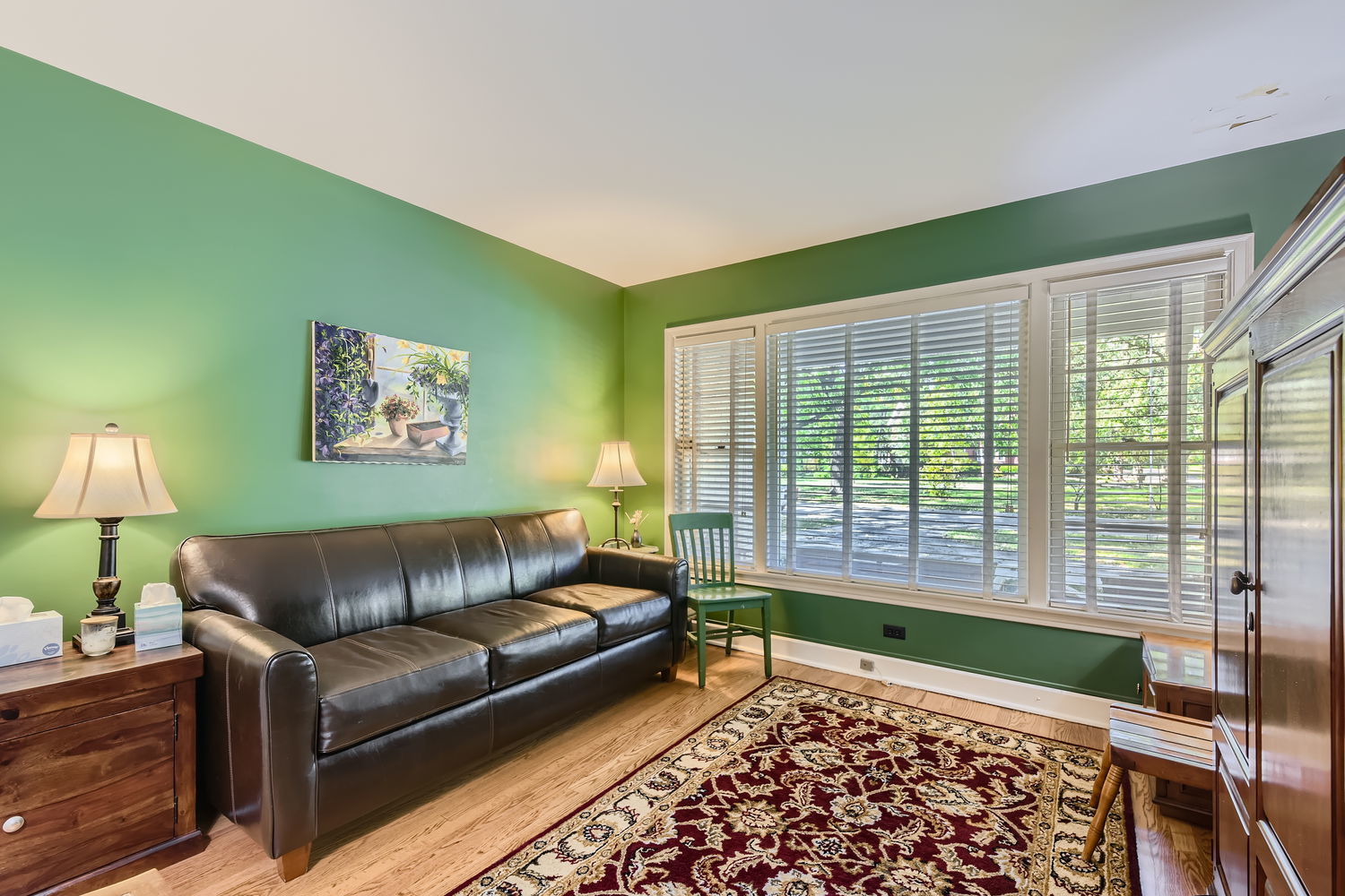 207 Scottswood Road Riverside, IL 60546 - Photo 16 of 32 a living room with furniture and a window