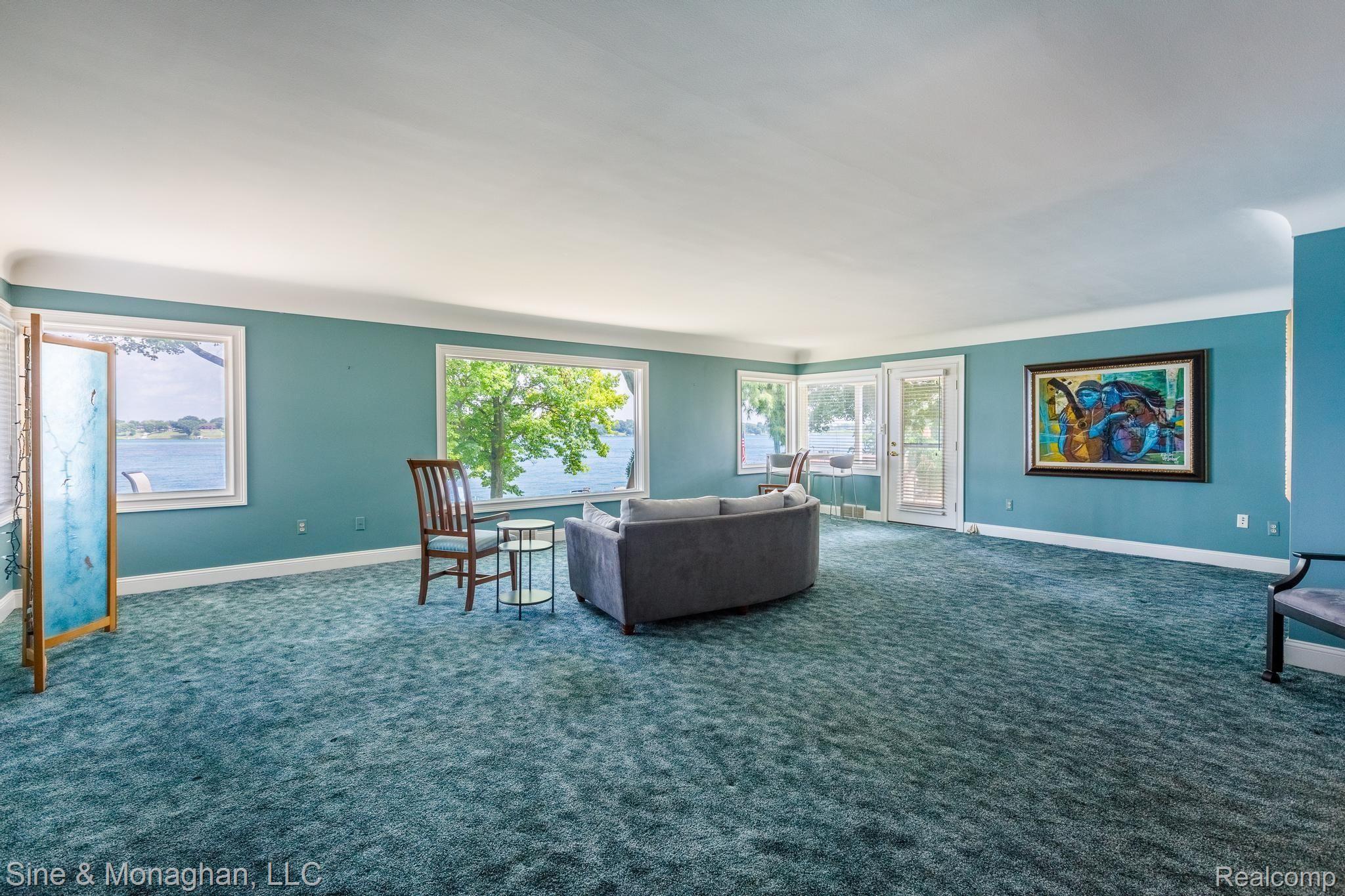 1317 River Road St. Clair, MI 48079 - Photo 8 of 46 8 LOTS OF WINDOWS FOR VIEW 1317 River Rd-6.jpg