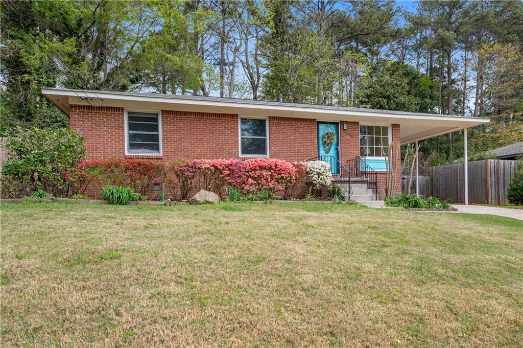 1019 Greenbriar Circle Decatur, GA 30033 - Photo 1 of 27