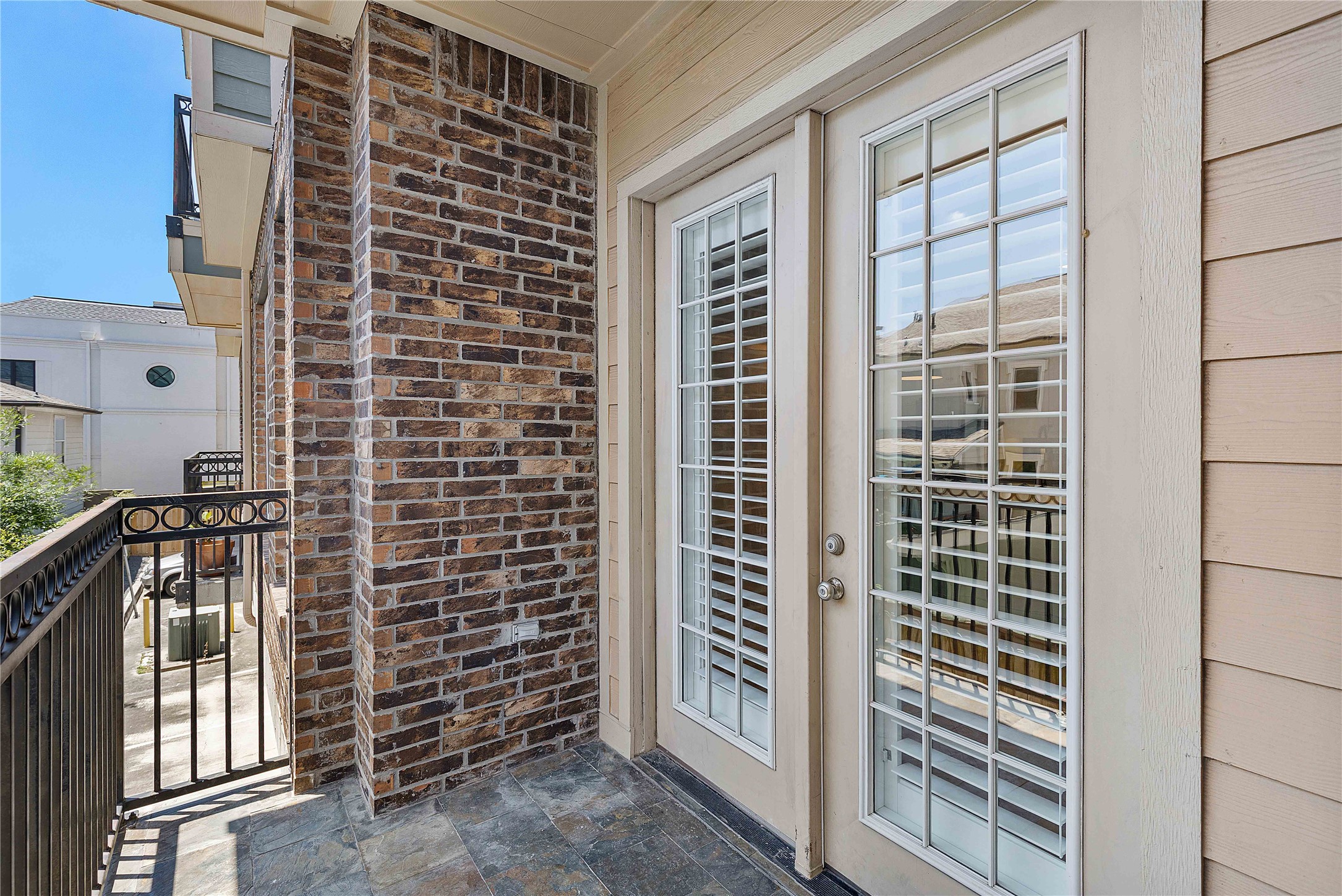2802 Morrison Street, Unit 106 Houston, TX 77009 - Photo 30 of 35 Condo view from condo