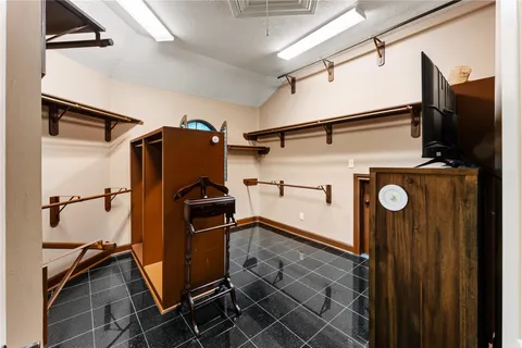 $4,995 | 13703 Greenwood Lane South, Houston, TX 77044