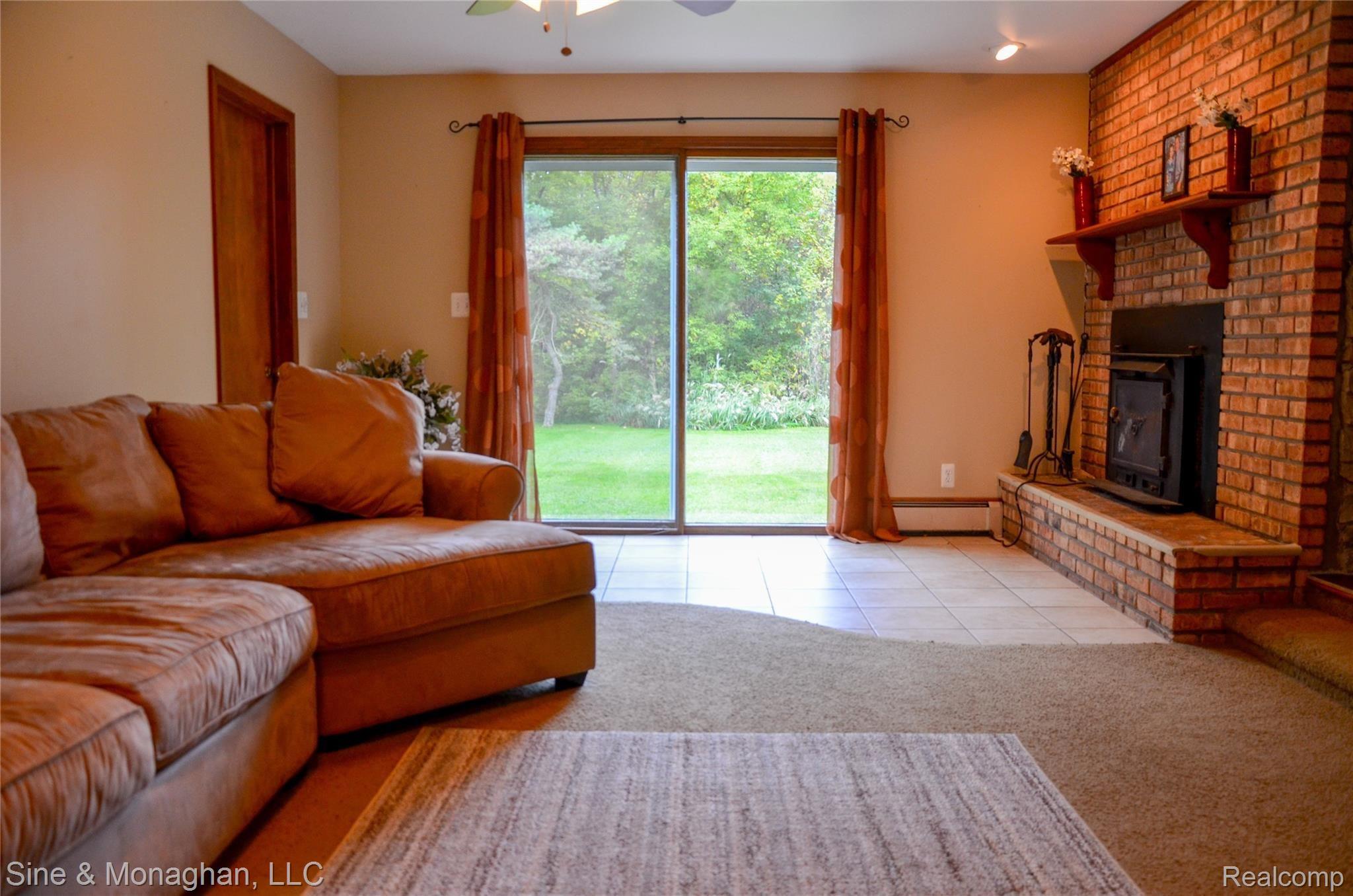 1752 Wadhams Road St. Clair, MI 48079 - Photo 5 of 44 DSC_1018.jpg