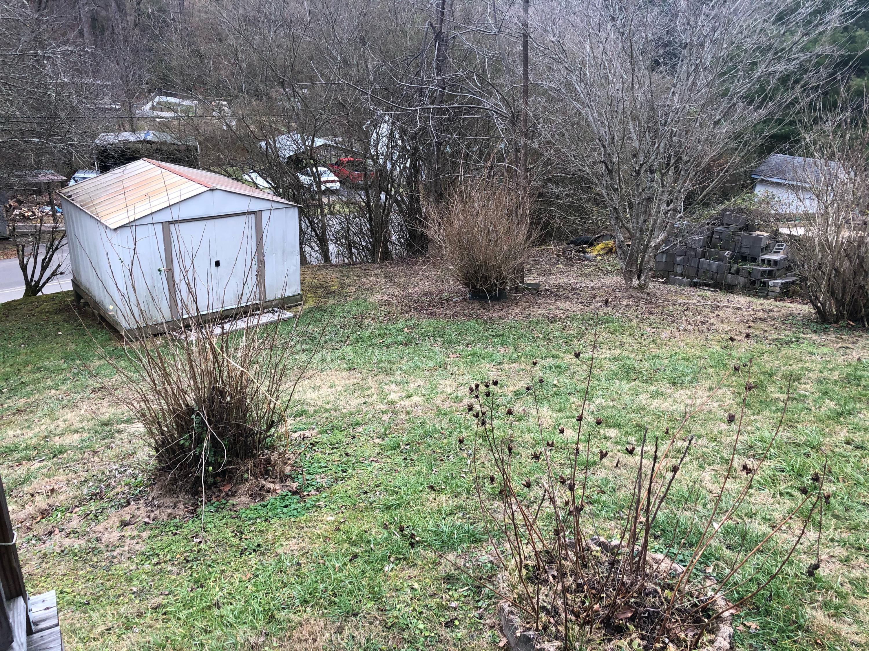 1260 Ryder Church Road Bluff City, TN 37618 - Photo 8 of 12 1EEBA534-E4F3-46AD-87CE-024CED9DDABB